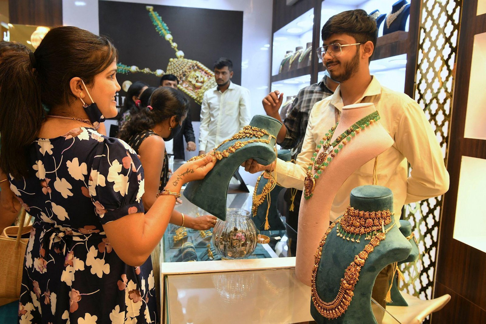 Saaheli jewellery exhibition experience